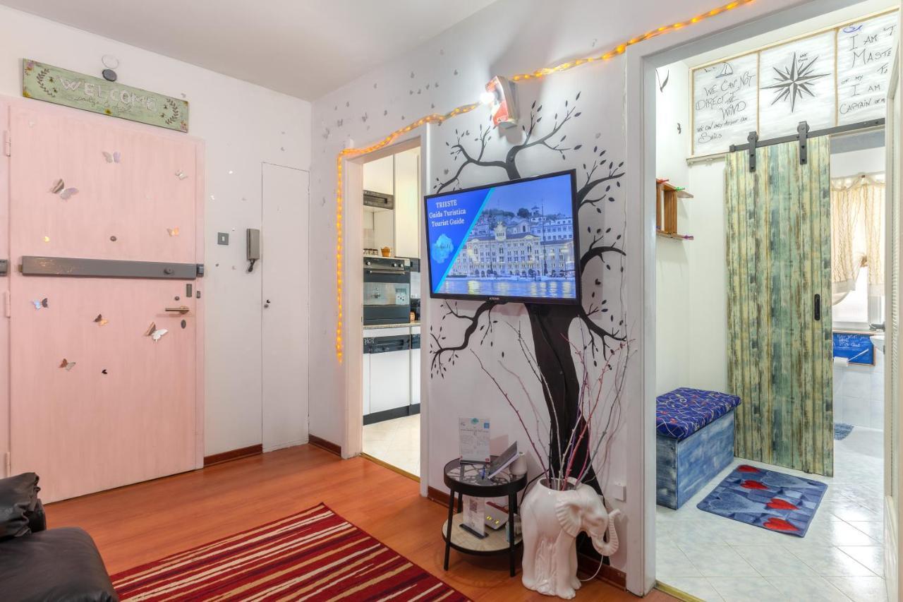 Hostel Art Trieste Luaran gambar